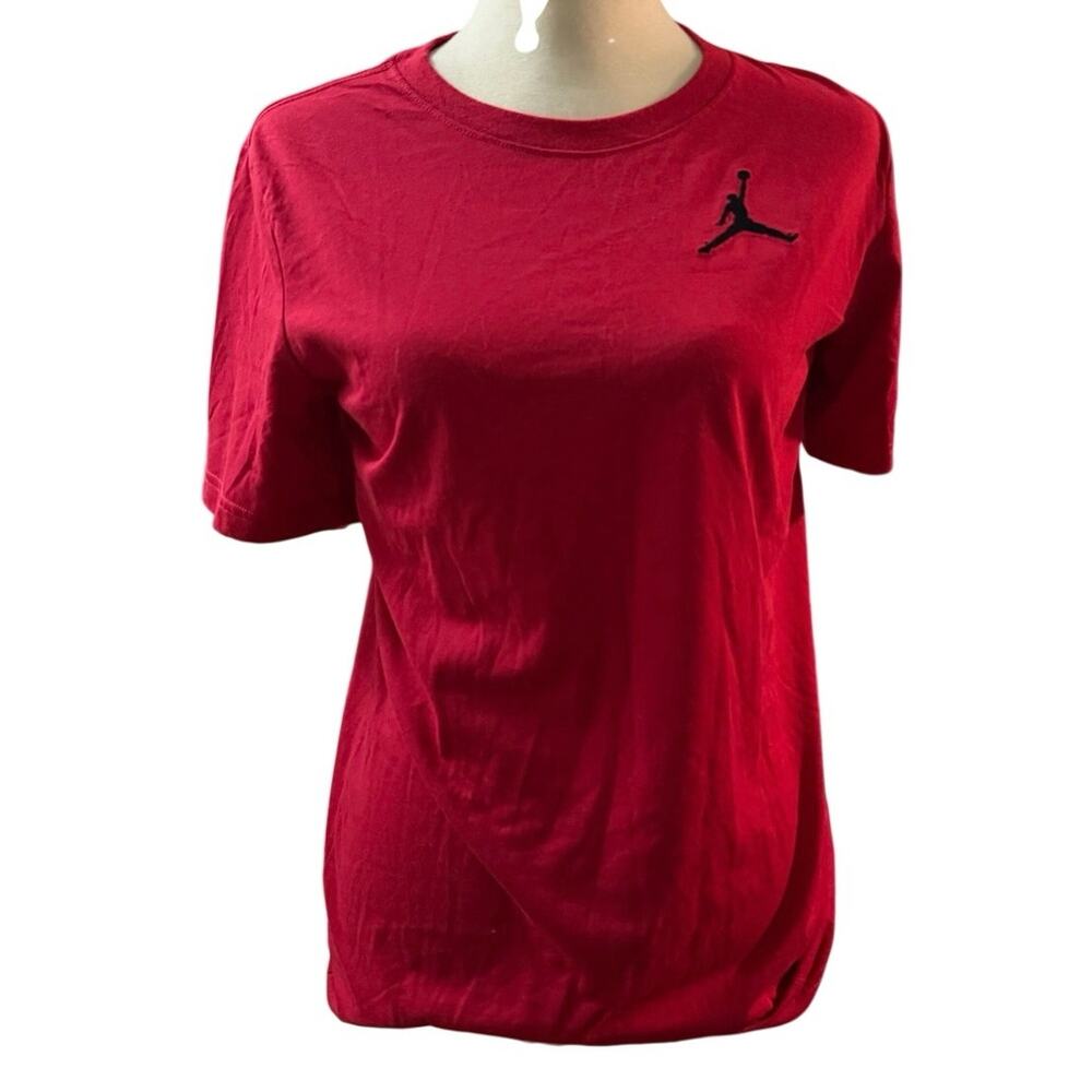 Nike Air Jordan Jumpman Boys Youth XL Gym Red Embroidered Logo T-Shirt NWT